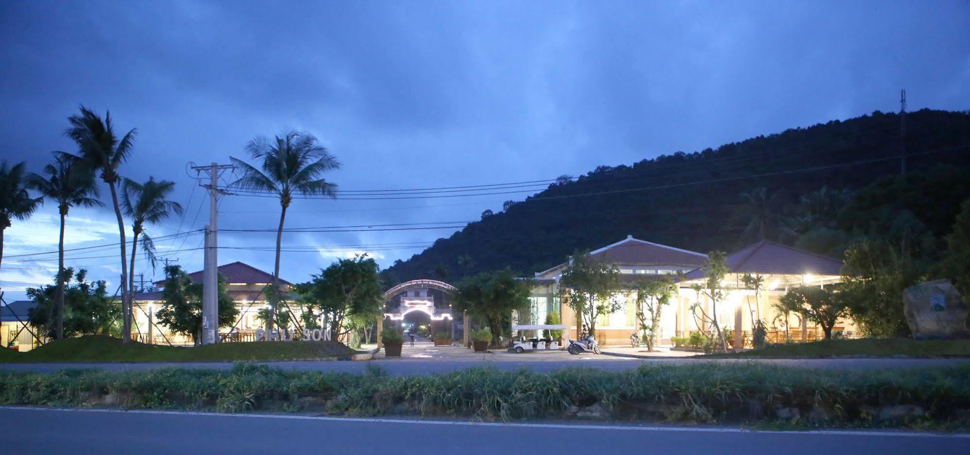 Phu Son Village Resort Phú Quốc Eksteriør billede